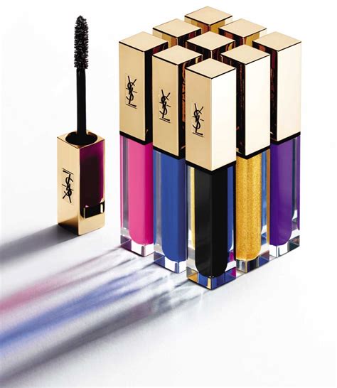 Yves Saint Laurent Vinyl Couture Mascara Top Coat on SALE